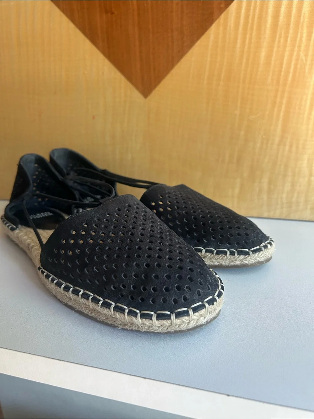 Eileen Fisher Lee Black suede Perforated Espadrille Flats Summer Beach size 8